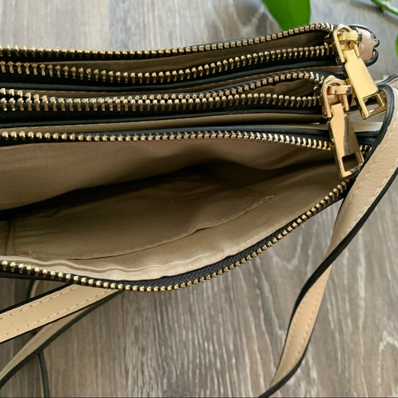 Blumari 3-in-1 crossbody bag with detachable clutch - Picture 11 of 15